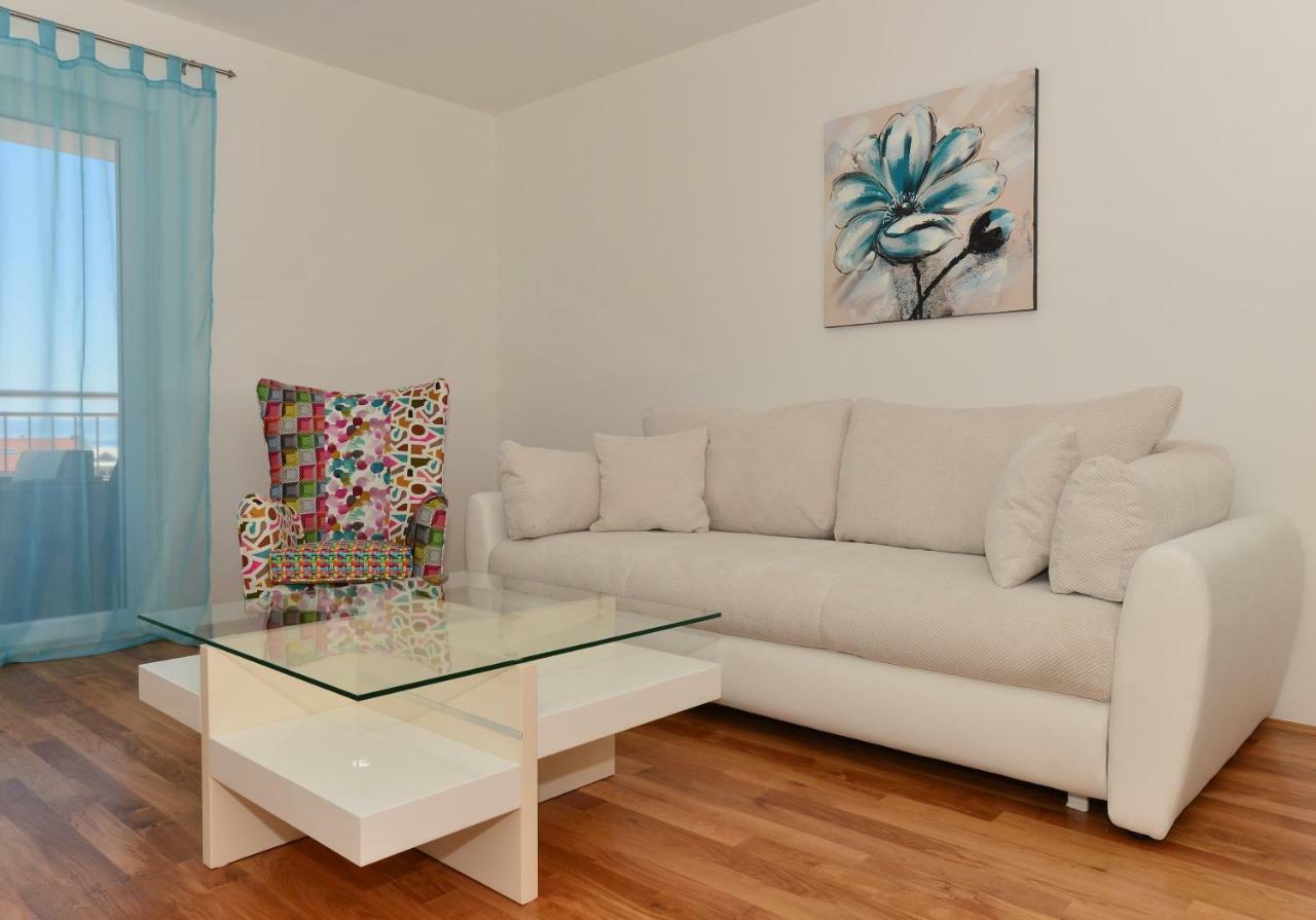Apartman Dominik Makarska Exterior photo