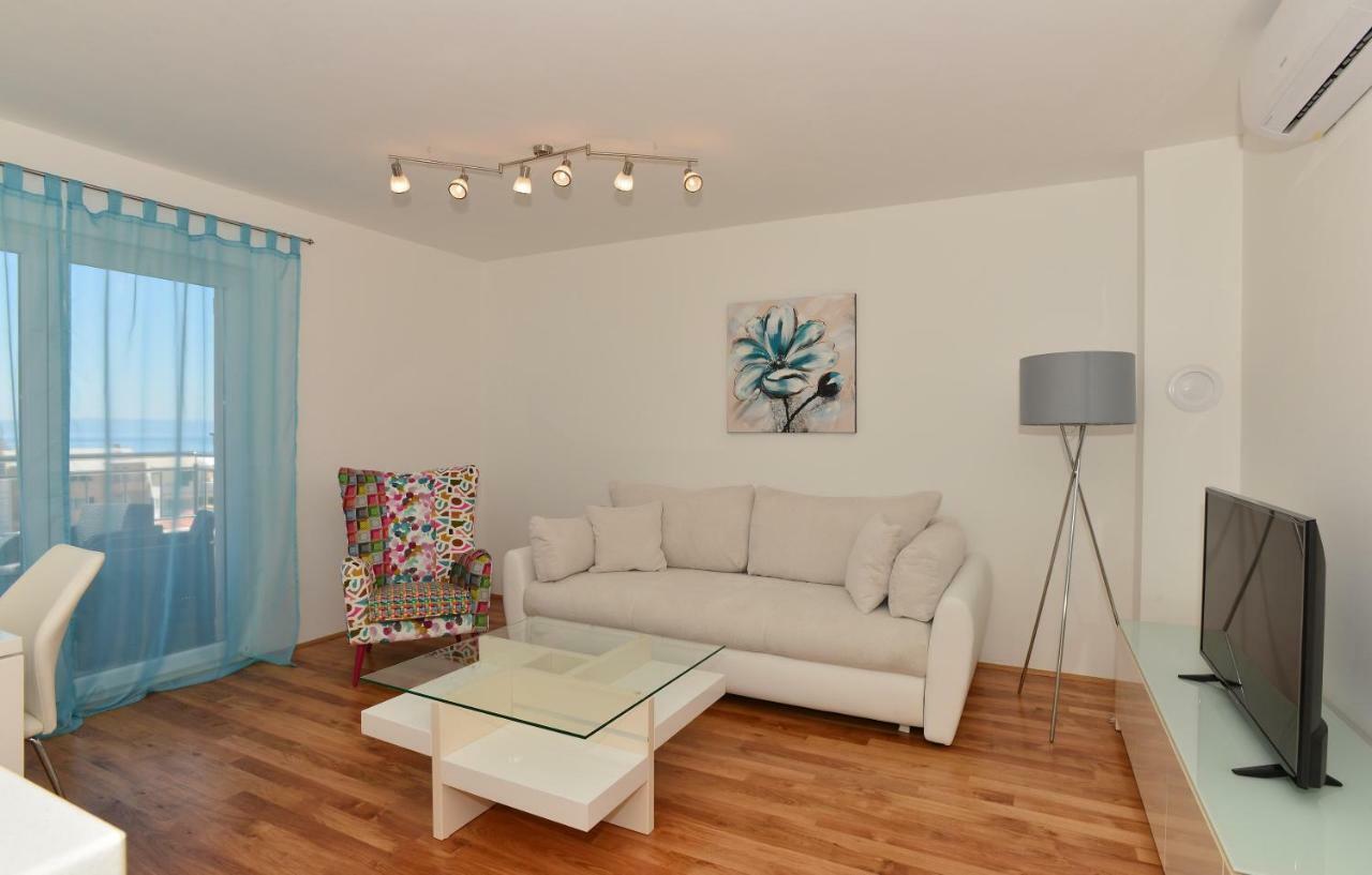 Apartman Dominik Makarska Exterior photo